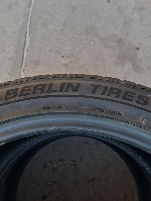 Всесезонни гуми 2 броя BERLIN AllSeason2 235 45 R19 дот 4524