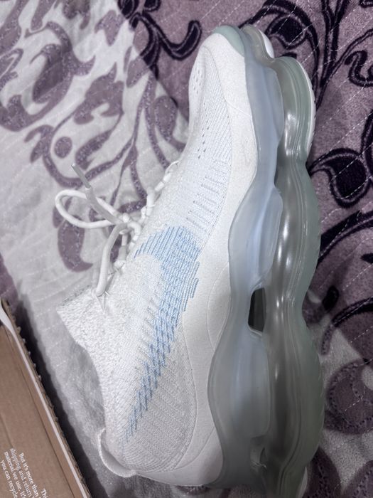 Кроссовки  Nike