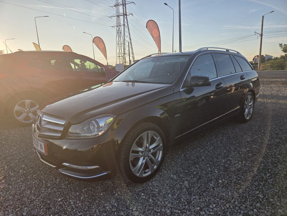 MERCEDES-BENZ C-Class 2012 — imagine 3