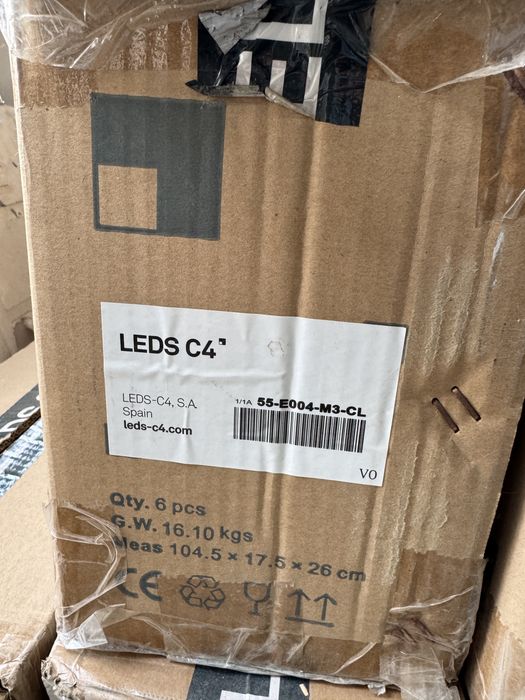 Встраиваемый светильник Taglio 55-E004-M3-CL.