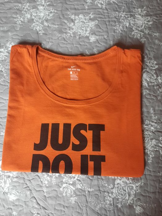 Дамска тениска Nike XXL