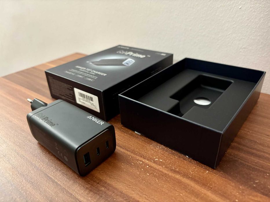 Incarcator Anker 737 (GaNPrime 120W)