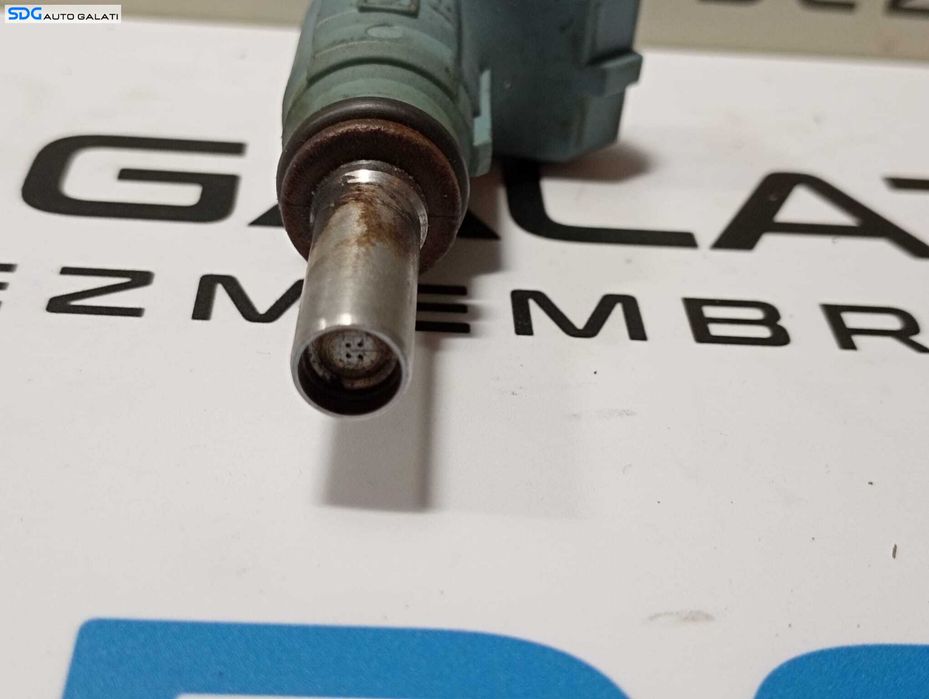 Injector Injectoare Audi TT 1.8 B 1998 - 2006 Cod 0280155892 06A906031J [M6021]