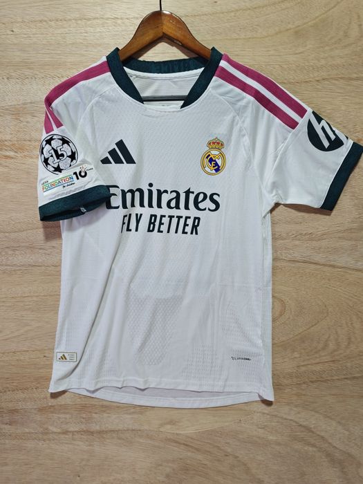 Tricou Ardă Guler Real Madrid
