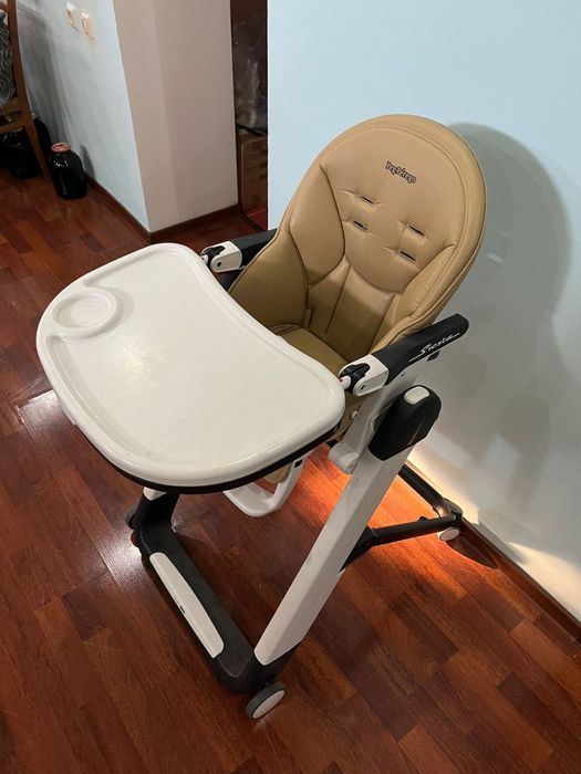 Стульчик для кормления Peg perego