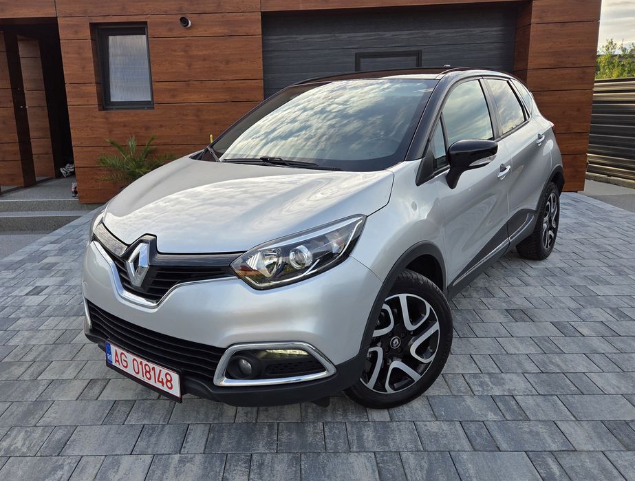 RENAULT Captur 2017