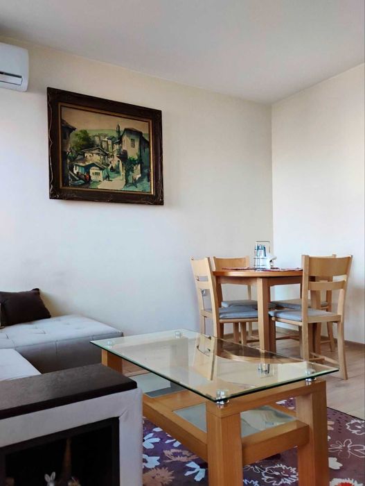 Дава се под наем Двустаен апартамент в София, Кръстова вада - 60 кв.м за 657.9 € - Снимка #1