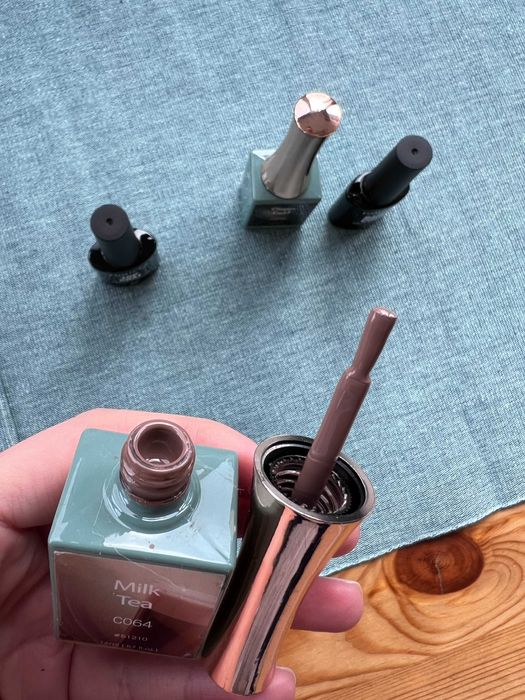 Гел Лакове и Топ с База