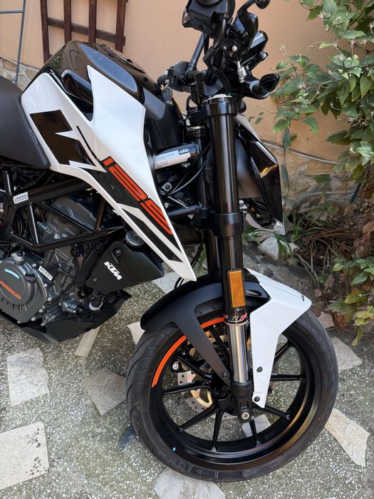 KTM Duke 125 ABS 2017 – 1.174 KM – UNIC PROPRIETAR