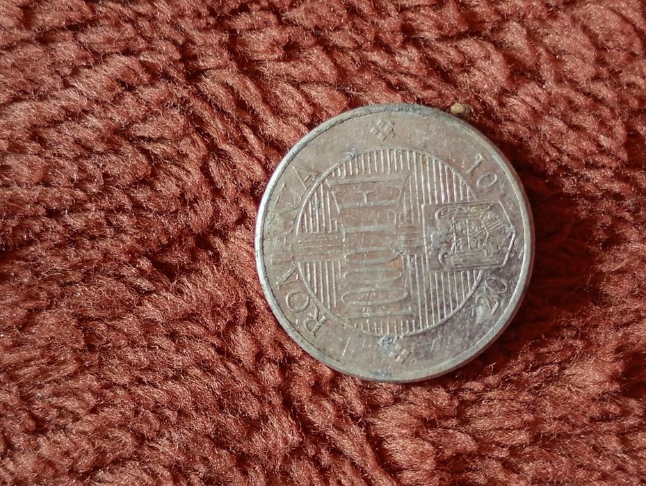 Moneda 1000 lei anul 2001