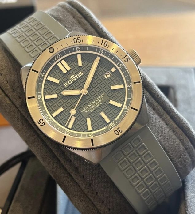 FORTIS Marinemaster M-40 Rockstone Gray