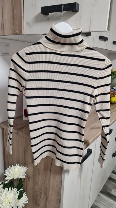 Helanca, bluza groasa, maleta