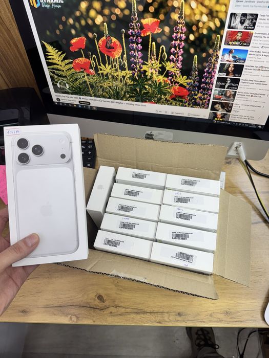 iPhone 17pro Max all colours 256gb sim