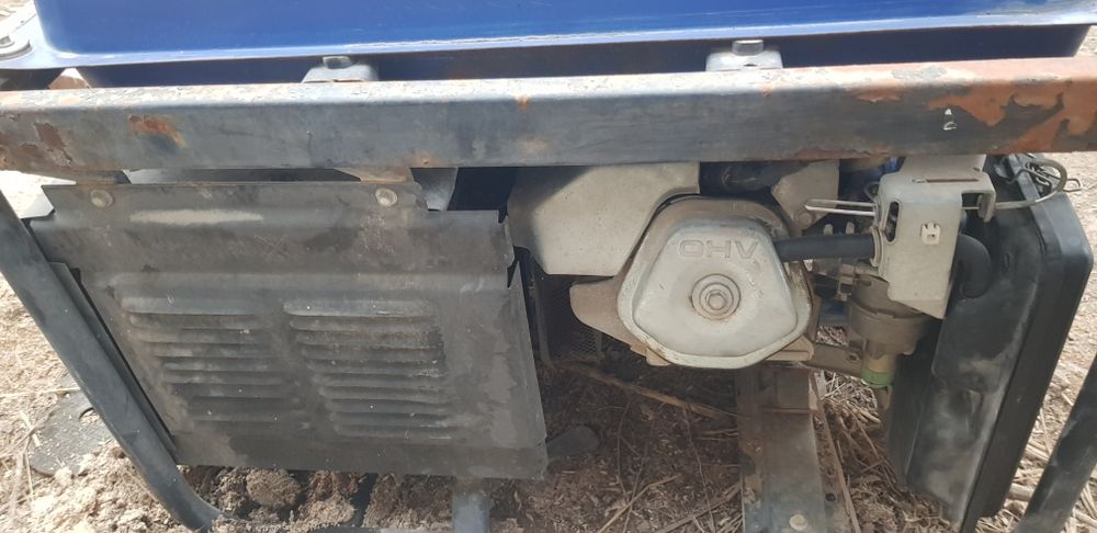 Бензогенератор в отличном состоянии