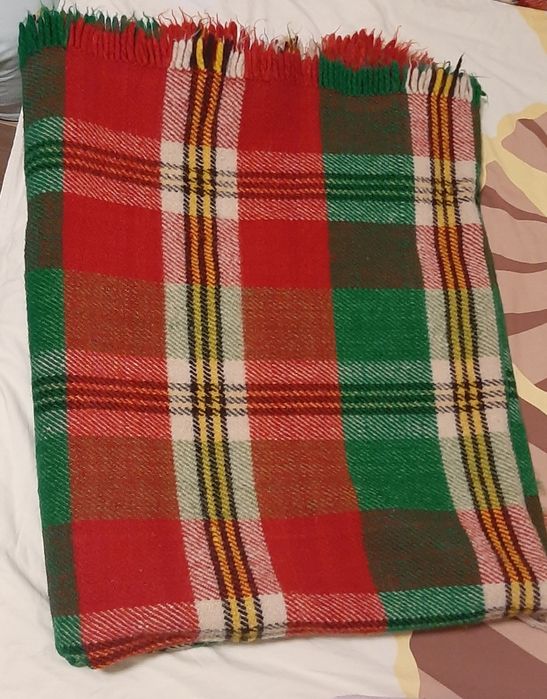 Нови родопски одеяла, чиста вълна