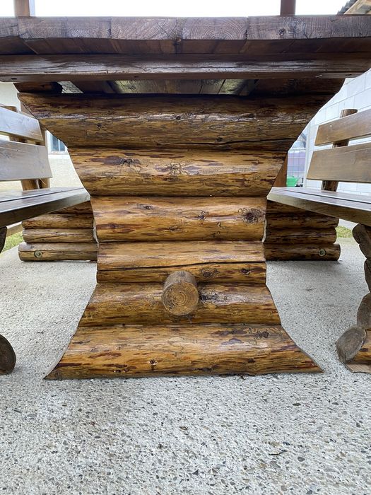 Set masa si banci din lemn masiv (stil rustic )