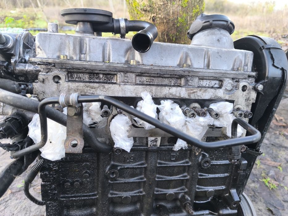 Двигател golf 4 1.9 дизел 90 коня