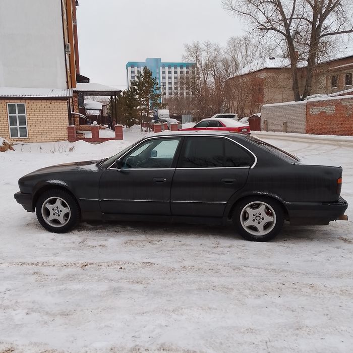 Продам Легенду BMW Е34