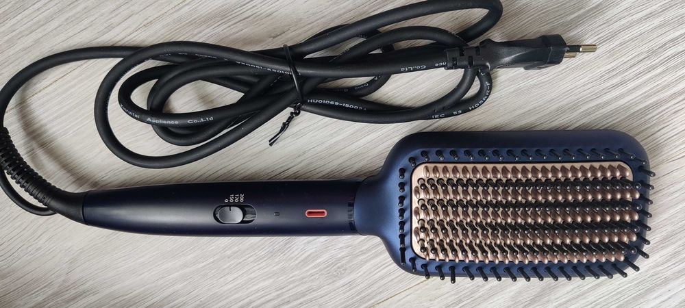 Perie par/placa par incalzita pentru indreptare Philips BHH885