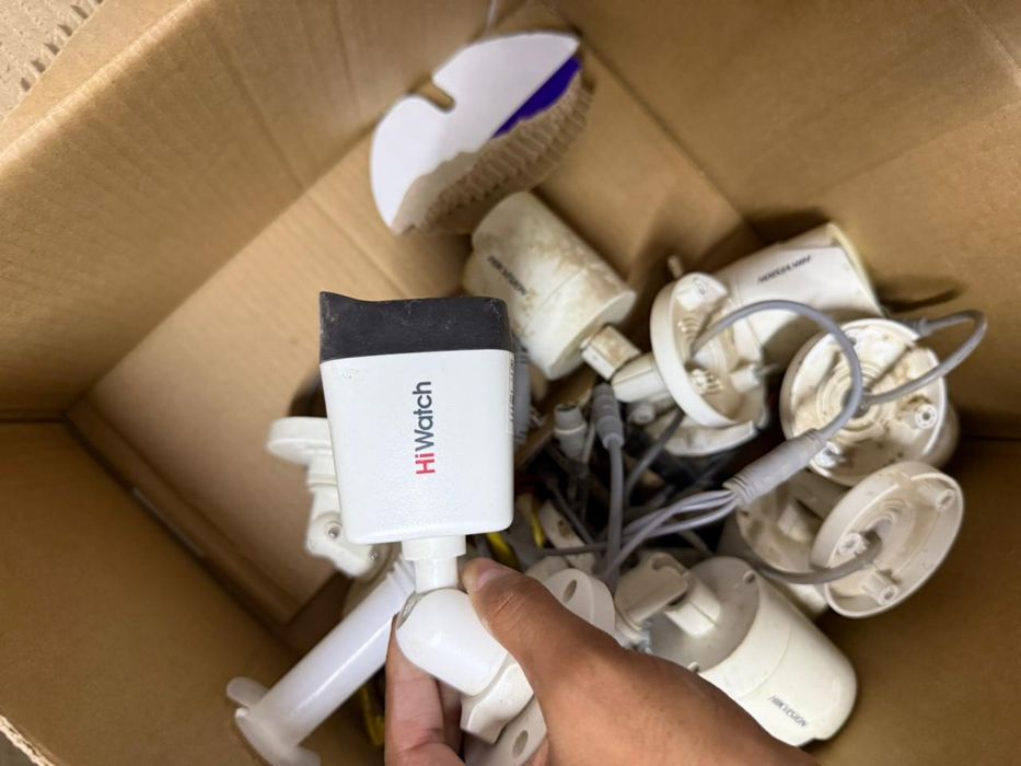 Продается камера Hikvision 2МП