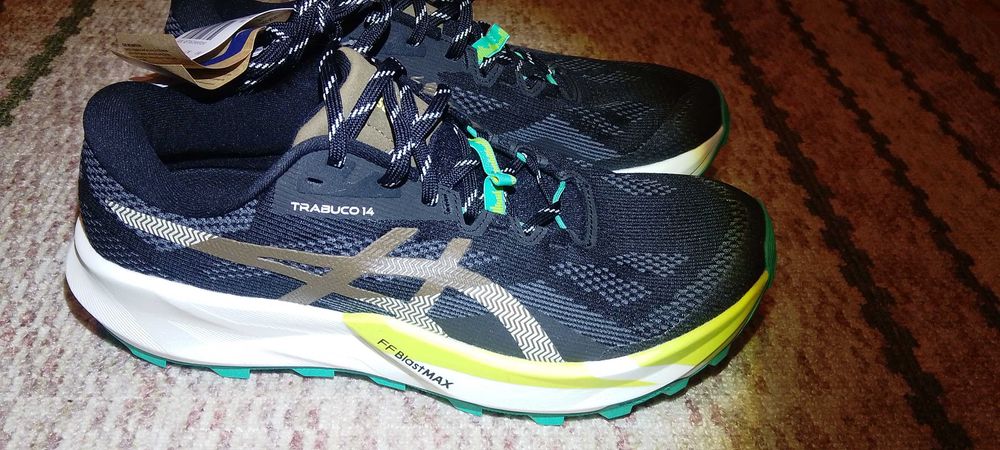Маратонки Asics Trabuco 14