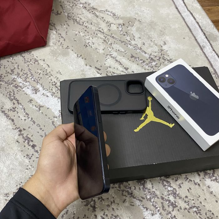 Айфон 13  цена 170000