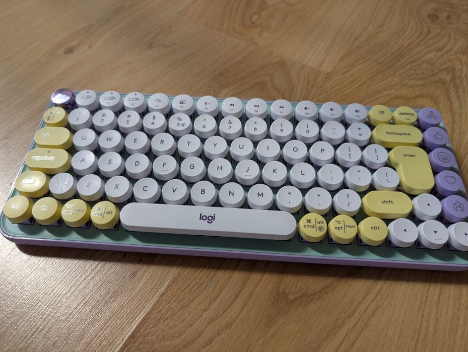 Механична клавиатура Logitech POP Keys