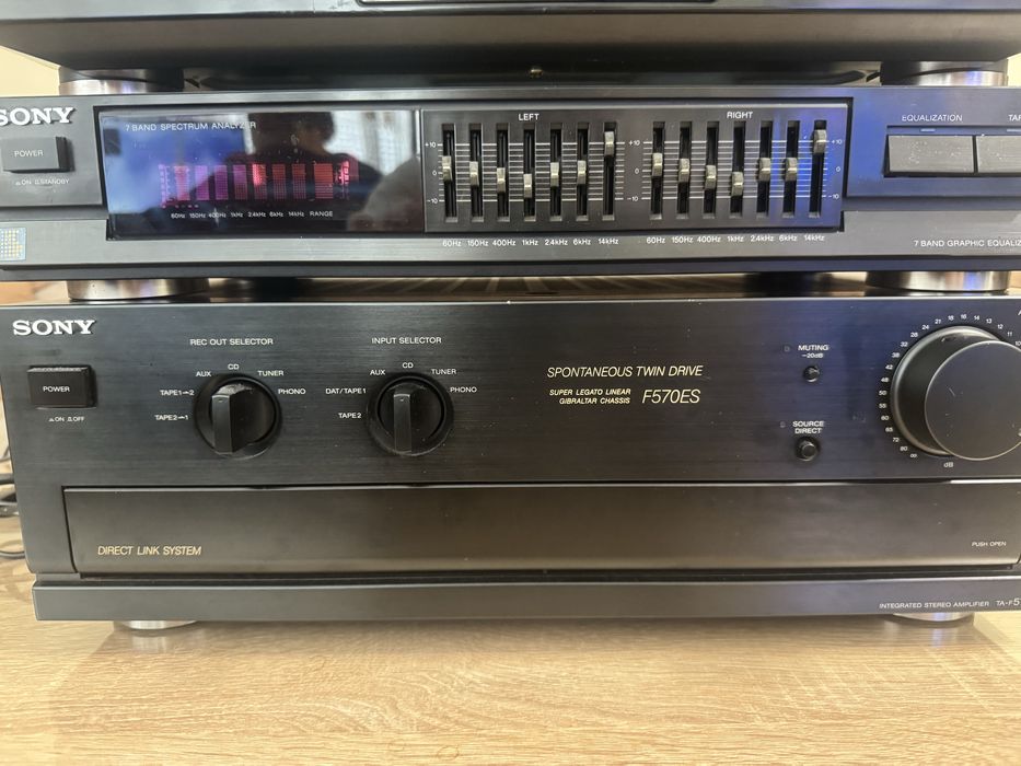 Sony es570 перфектен