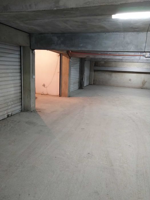 Дава се под наем Гараж / Паркомясто в Варна, Лятно кино Тракия - 16 кв.м за 142.8 € - Снимка #1