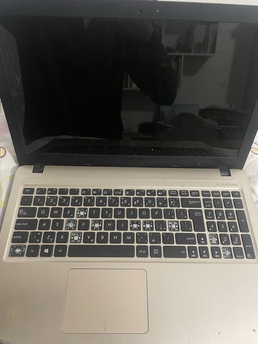 Продам ноутбук ASUS x540