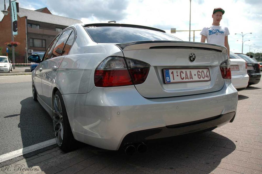 Сенник за задно стъкло БМВ Е90 BMW E90 sennik za zadno staklo BMW E90