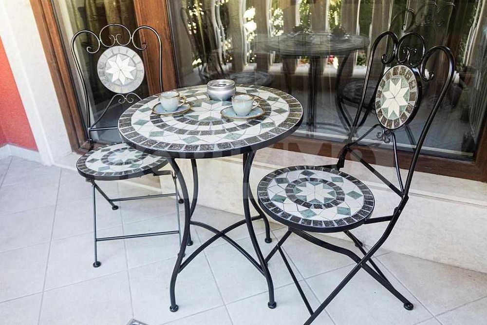 Дава се под наем Двустаен апартамент в Варна, Център - 82 кв.м за 1000 € - Снимка #9