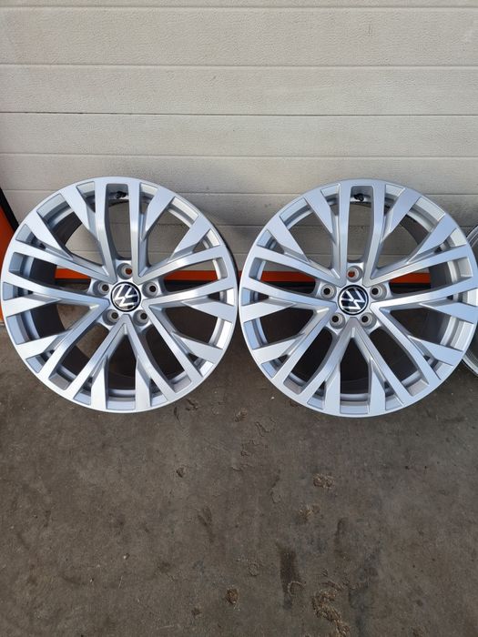 Оригинални джанти за ФОЛКСВАГЕН VW AUDI SEAT SKODA R18 5x112 ET25 8J