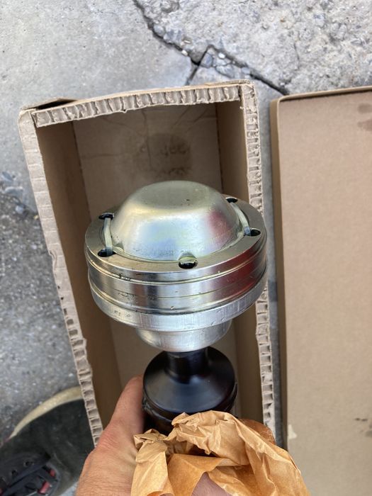 Преден кардан Мерцедес МЛ 163