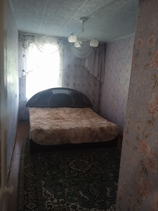 Продам двух комнатную квартиру