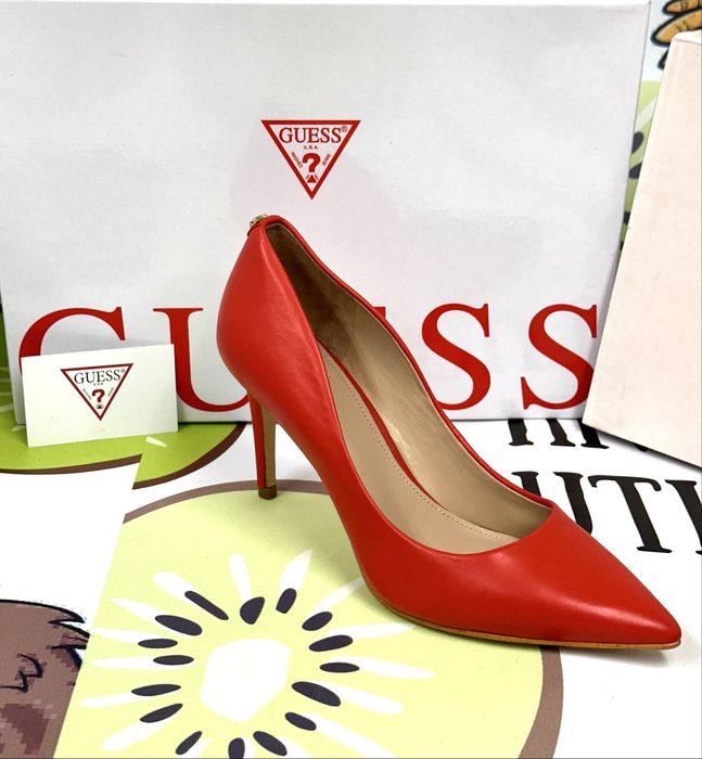 Оригинални обувки на ток GUESS  37,38,39,40,41