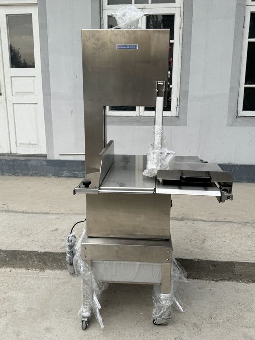 Суяк кесадигон апарат. Мясорубка Гушт арра. Суяк арра.Пила для мясо.