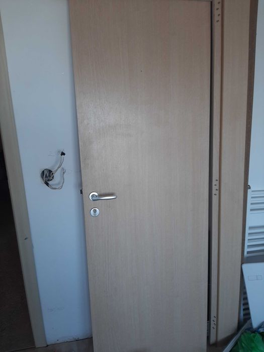 Врати интериорни