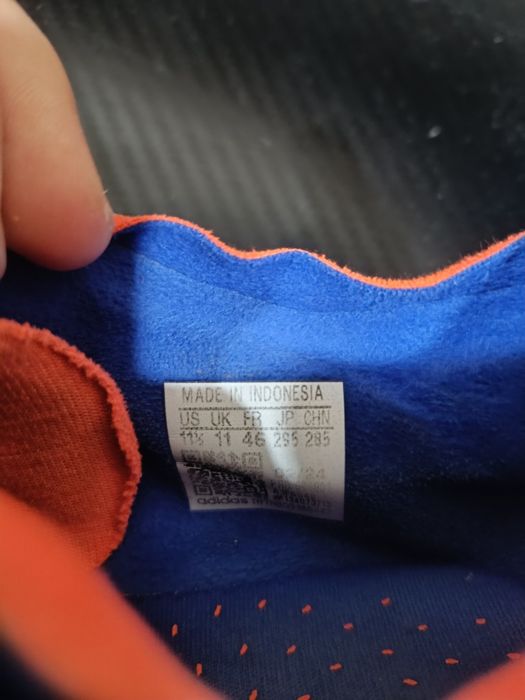 Футболни обувки Adidas predator