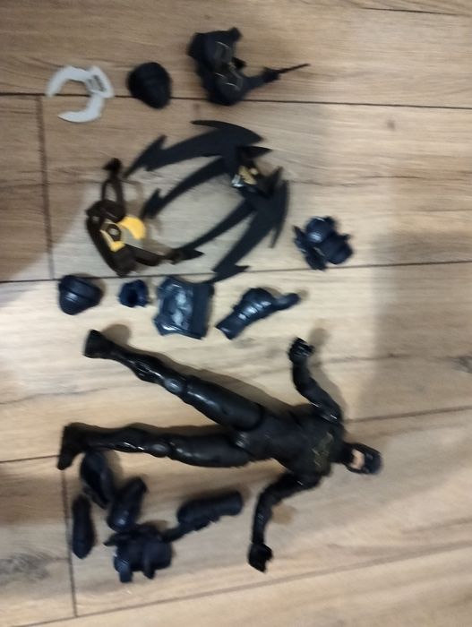 Lot supereroi 250 lei
