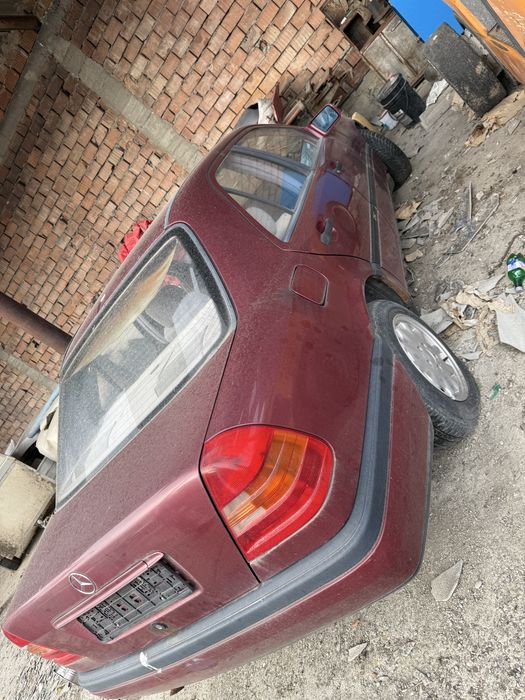 Mercedes c 180 automat