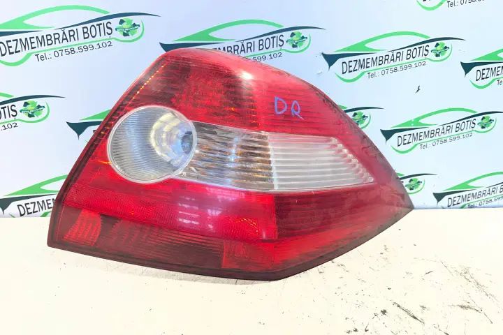 Lampa / Tripla stop dreapta pe aripa Renault Megane 2003
