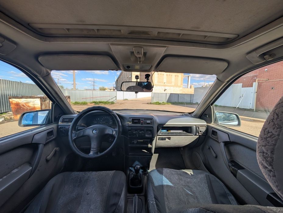 Opel Vectra A (1993г.)