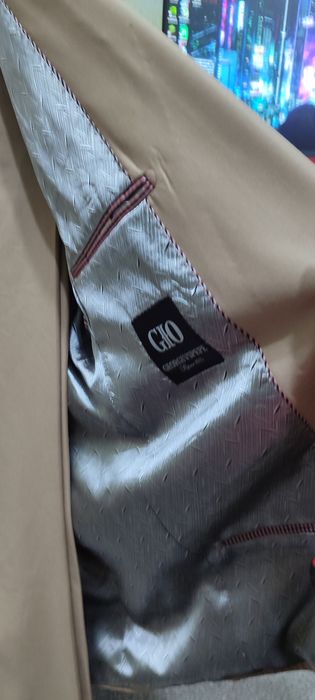 Костюмы мужские  продам