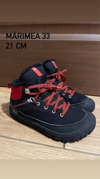 Ghete marimea 33