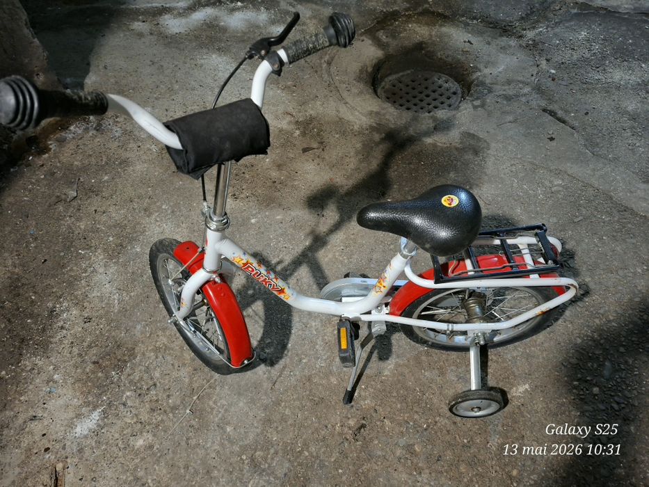 Bicicletă copii PUKY (Germania) cu roți ajutătoare
