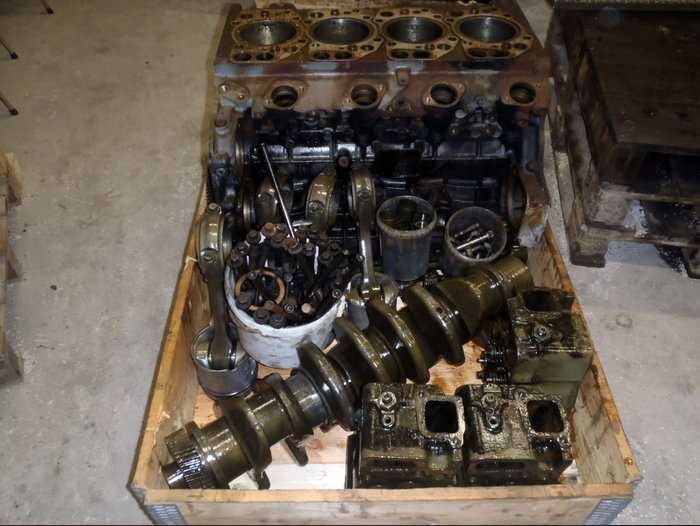 Bloc motor echipat Liebherr D934SA6 - Piese de motor Liebherr