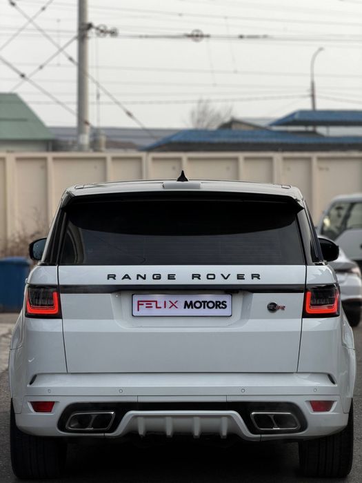 Range Rover Sport SVR