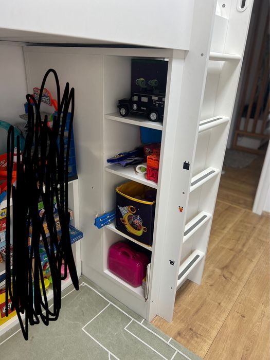 Pat supraetajat Ikea Smastad