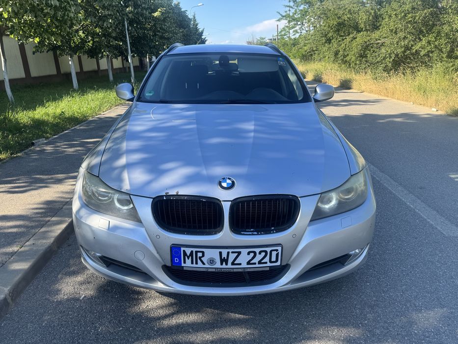 BMW 3 Series 2010